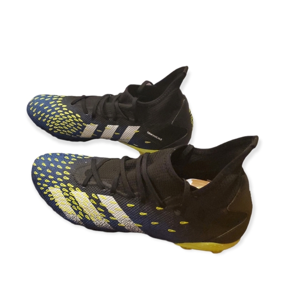 Adidas Predator Freak 3 Firm Ground Men's size 11.5 - Picture 1 of 5